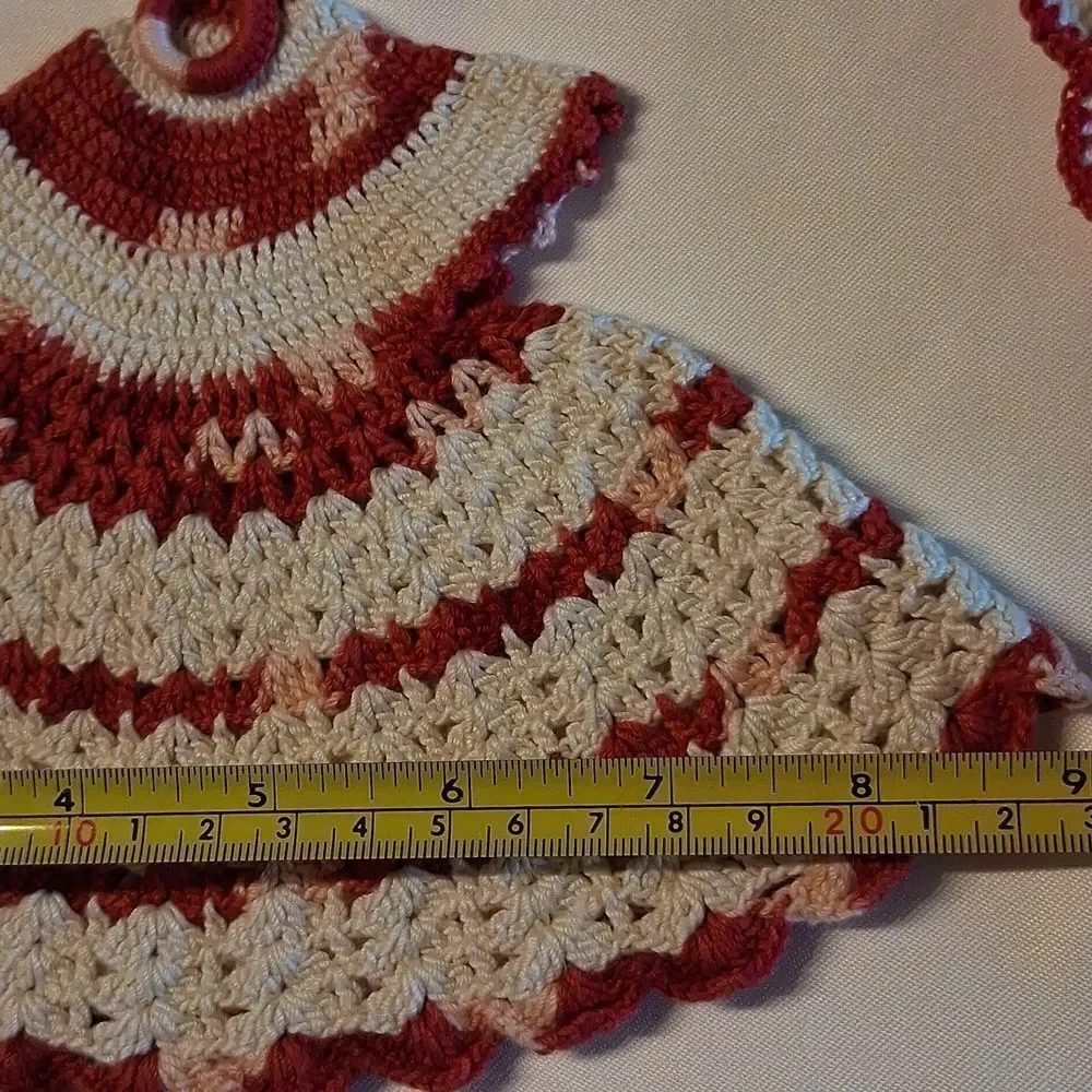 Vintage Crochet potholders/ hotpad /trivet,‎ doilie, dress, Americana, Valentine